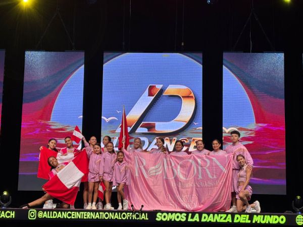 Reborn en All Dance Beach Cancún: llevar al Perú en alto - Foto 11