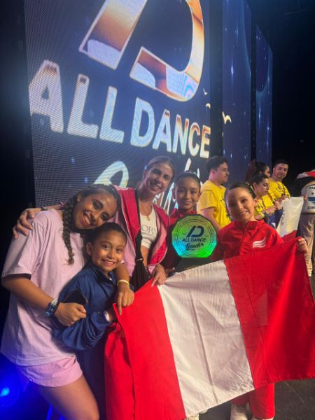 Reborn en All Dance Beach Cancún: llevar al Perú en alto - Foto 31